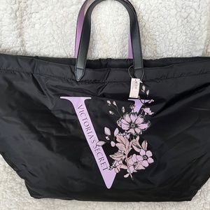 Victoria's Secret Tote Bag NWT